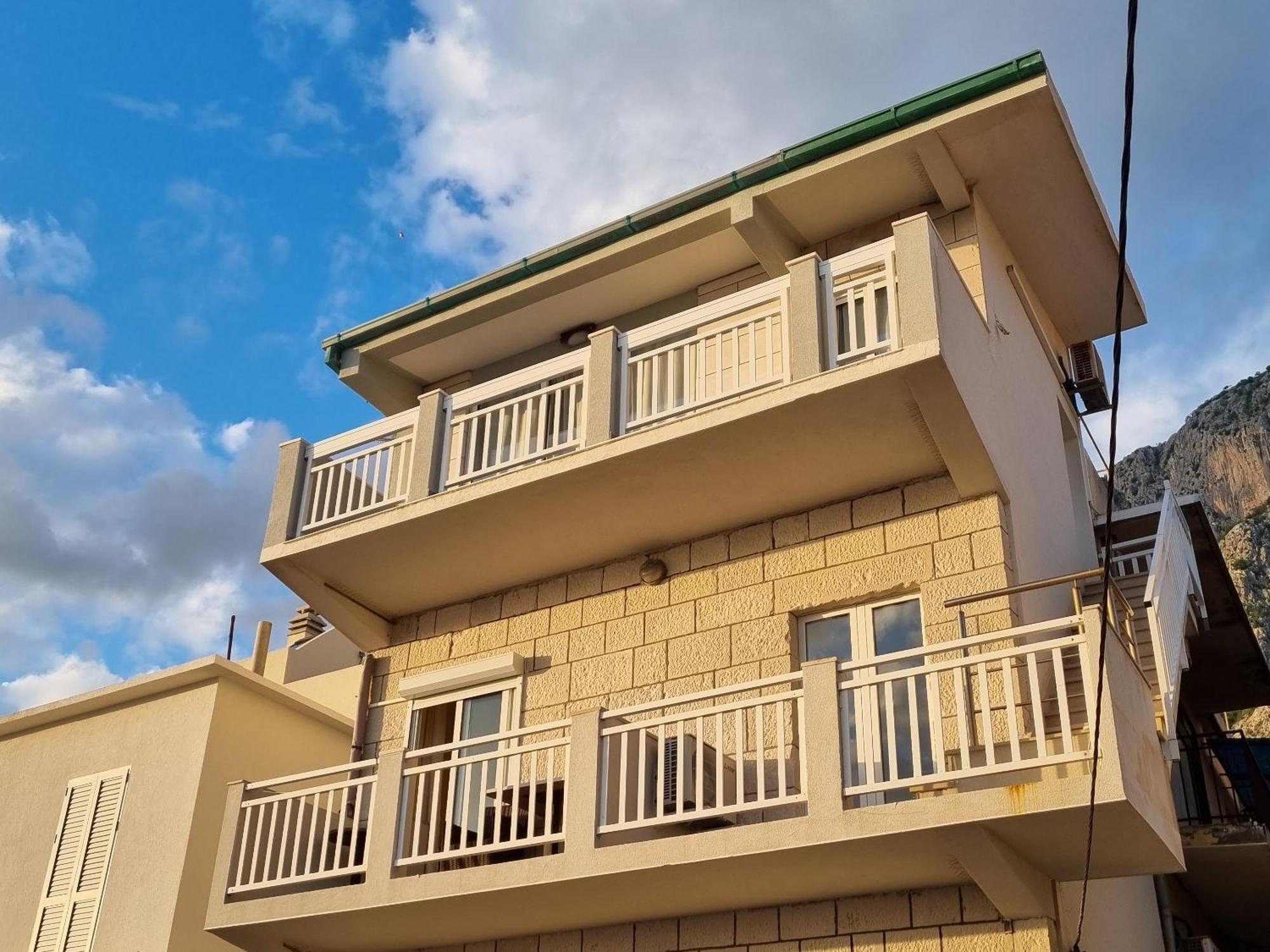 Apollo - Apartment