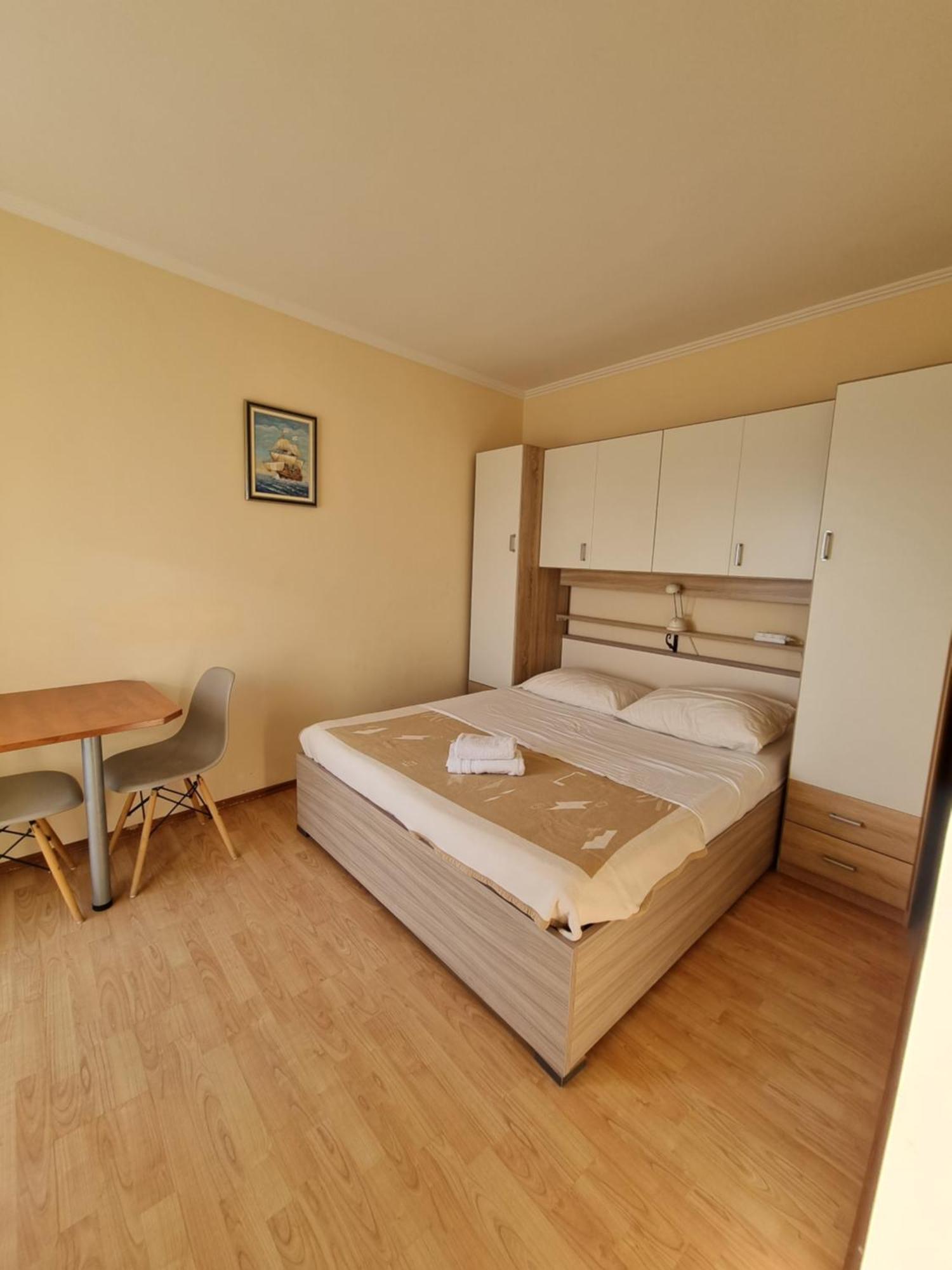 Apollo - Apartment